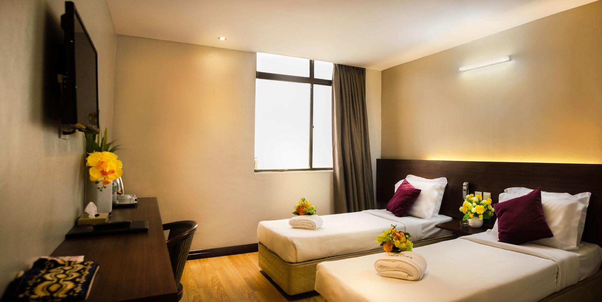 Hotel Langkasuka Langkawi Куа Екстериор снимка