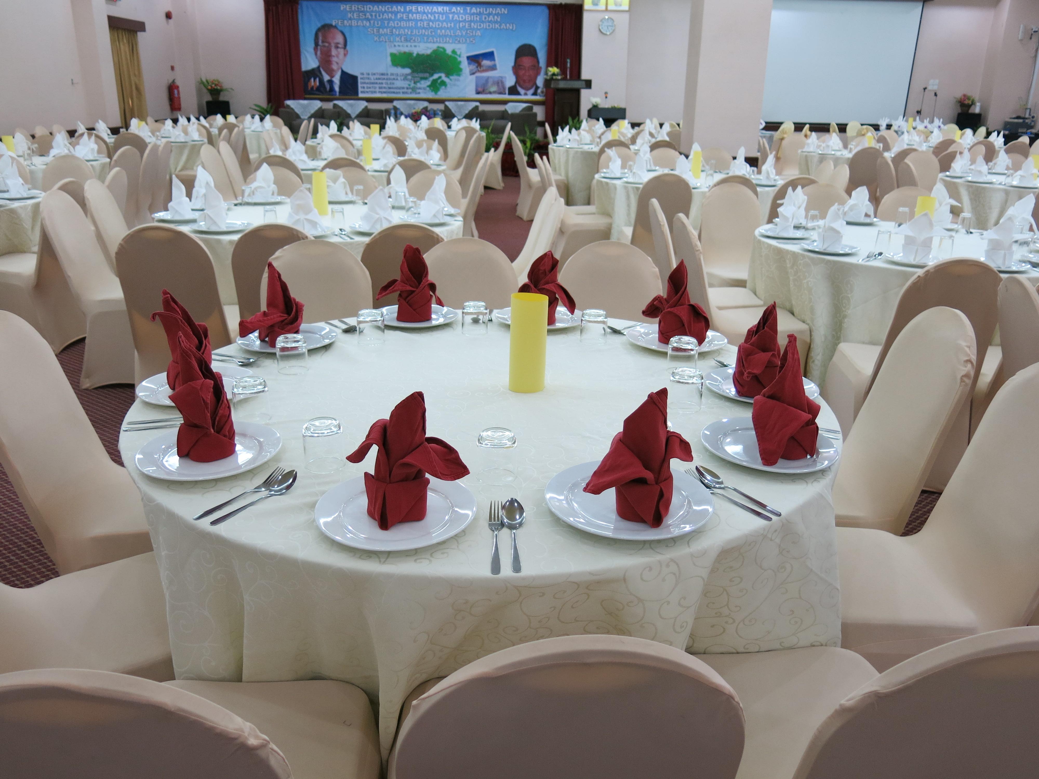 Hotel Langkasuka Langkawi Куа Екстериор снимка