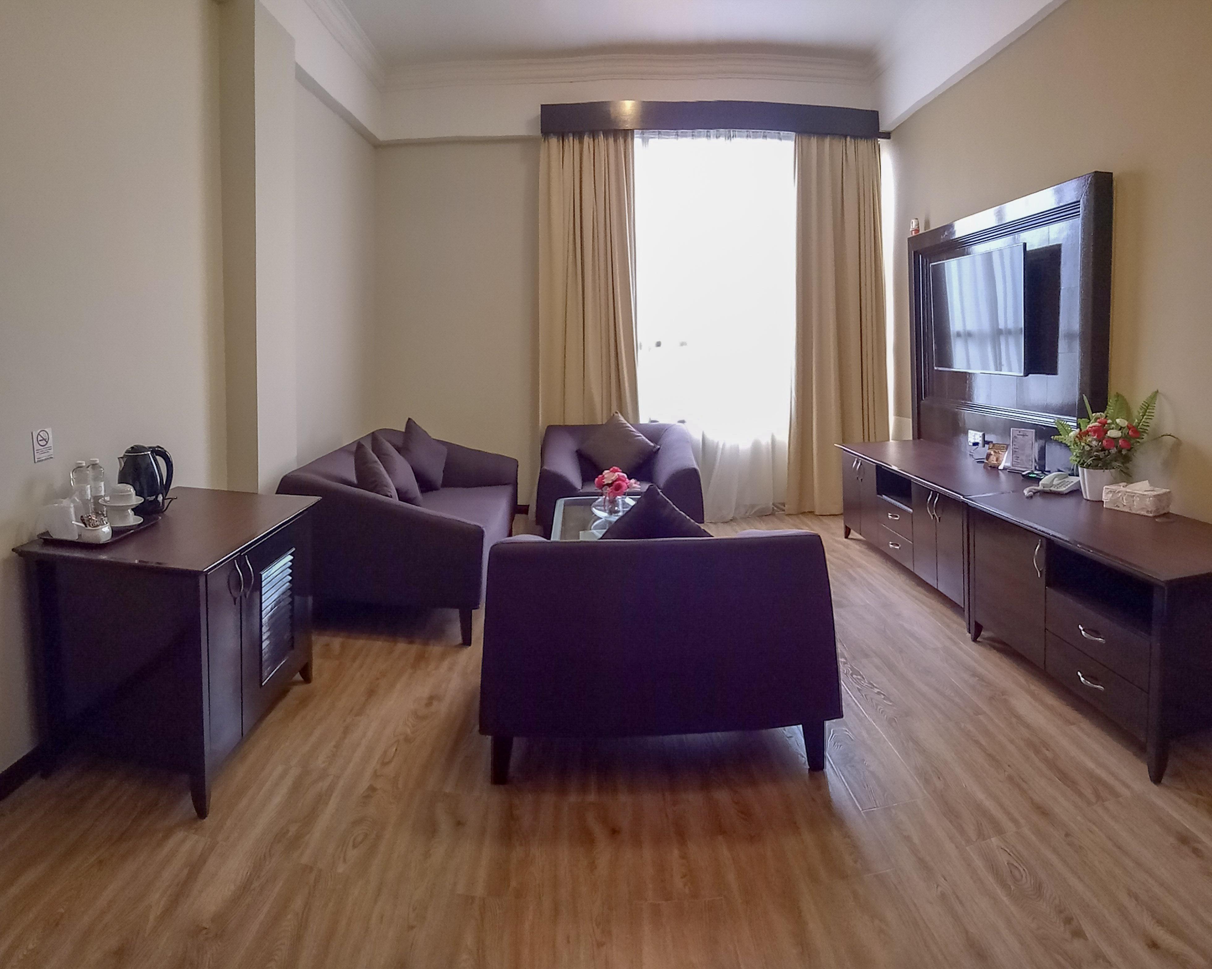 Hotel Langkasuka Langkawi Куа Екстериор снимка