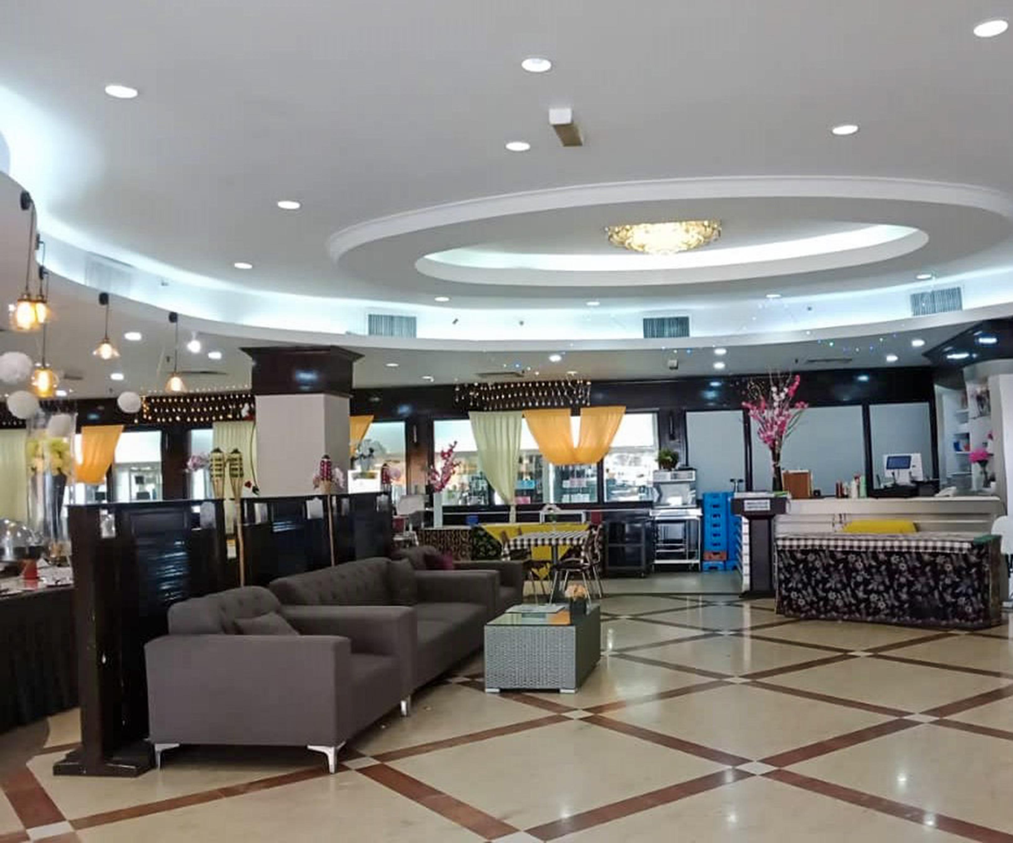 Hotel Langkasuka Langkawi Куа Екстериор снимка