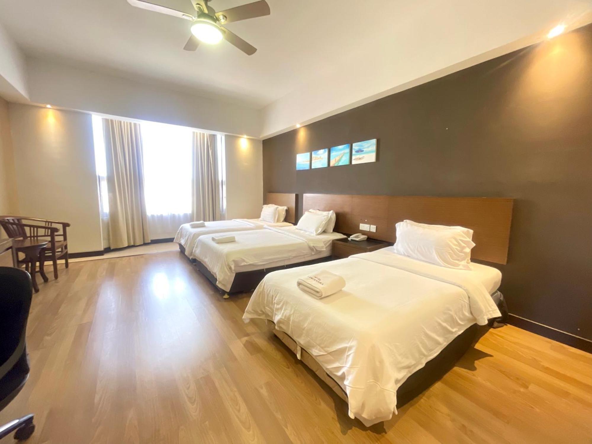 Hotel Langkasuka Langkawi Куа Екстериор снимка
