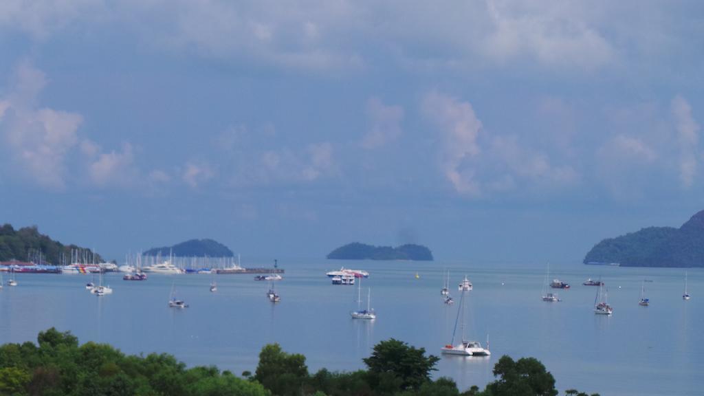 Hotel Langkasuka Langkawi Куа Екстериор снимка